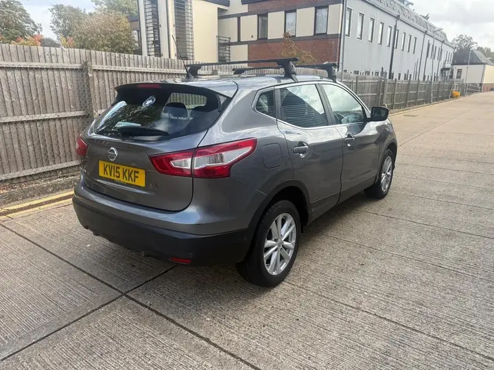 Nissan Qashqai 2015 photo 3