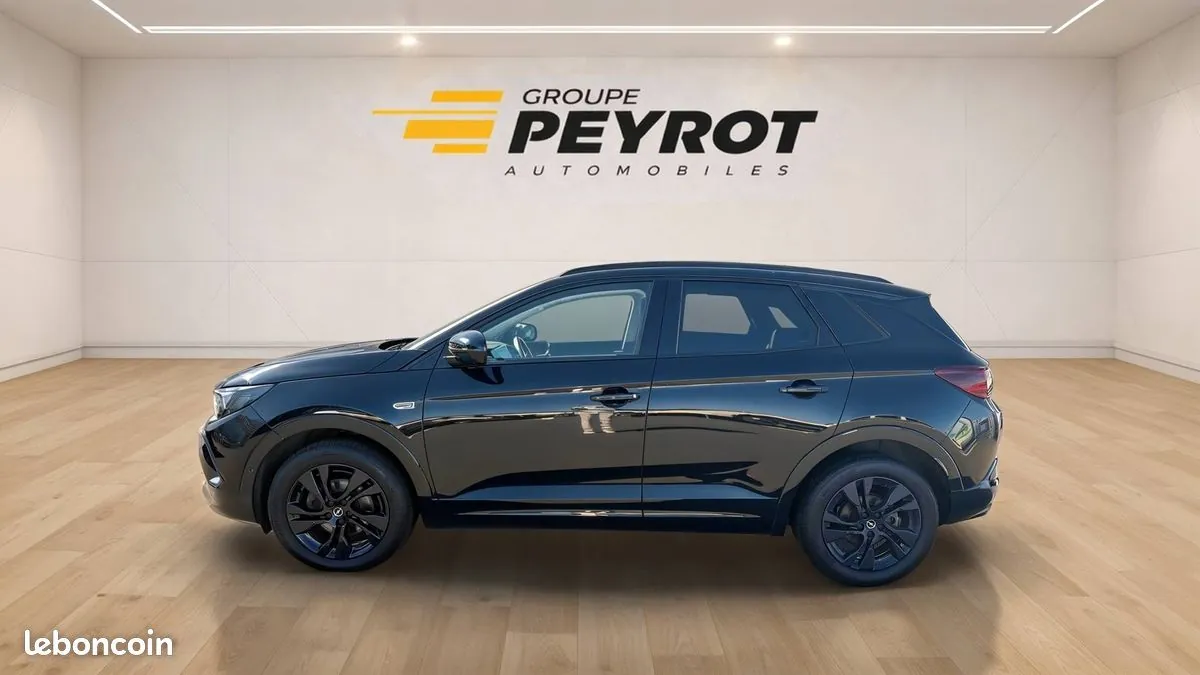 Opel Grandland 2022 photo 3
