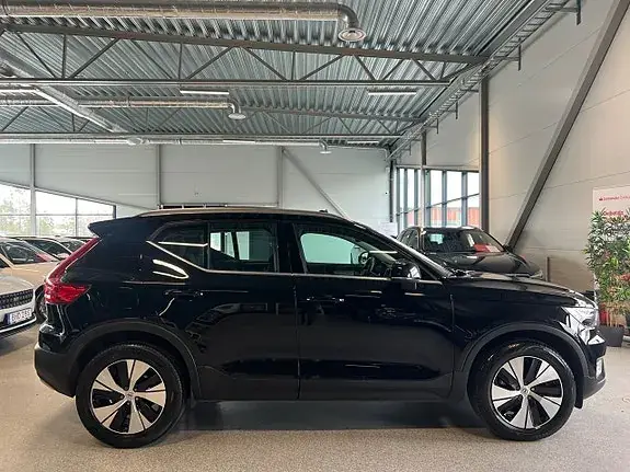 Volvo Xc40 2022 photo 2