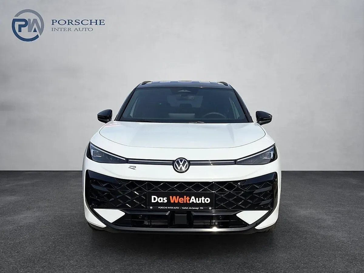 Volkswagen T-Roc 2026 photo 2