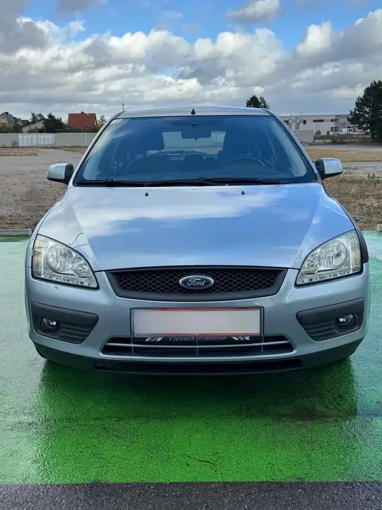 Ford Focus 2006 photo 2