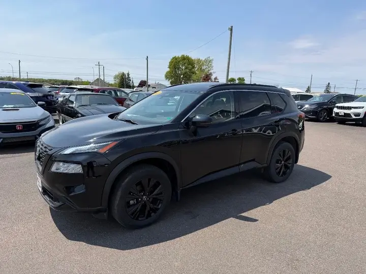 Nissan Rogue 2023 photo 3
