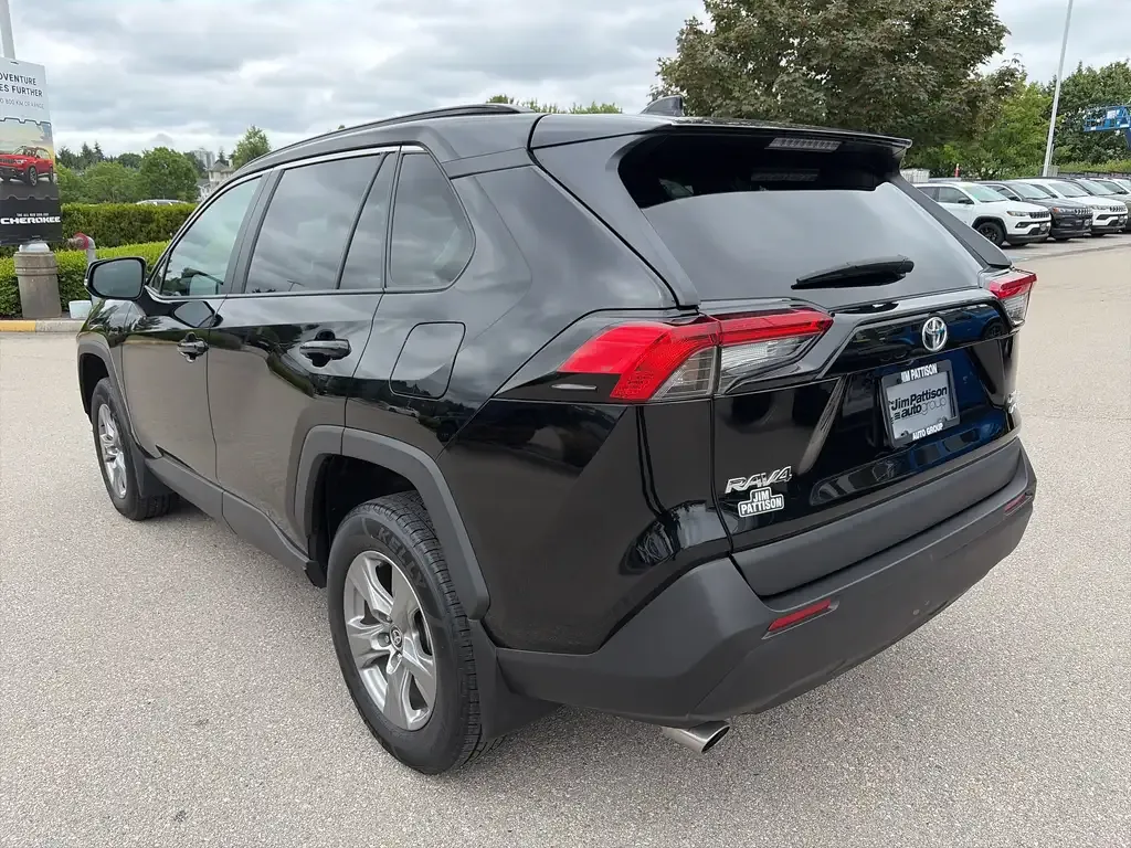 Toyota Rav4 2024 photo 3