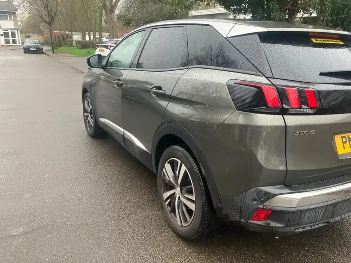Peugeot 3008 2018 photo 4