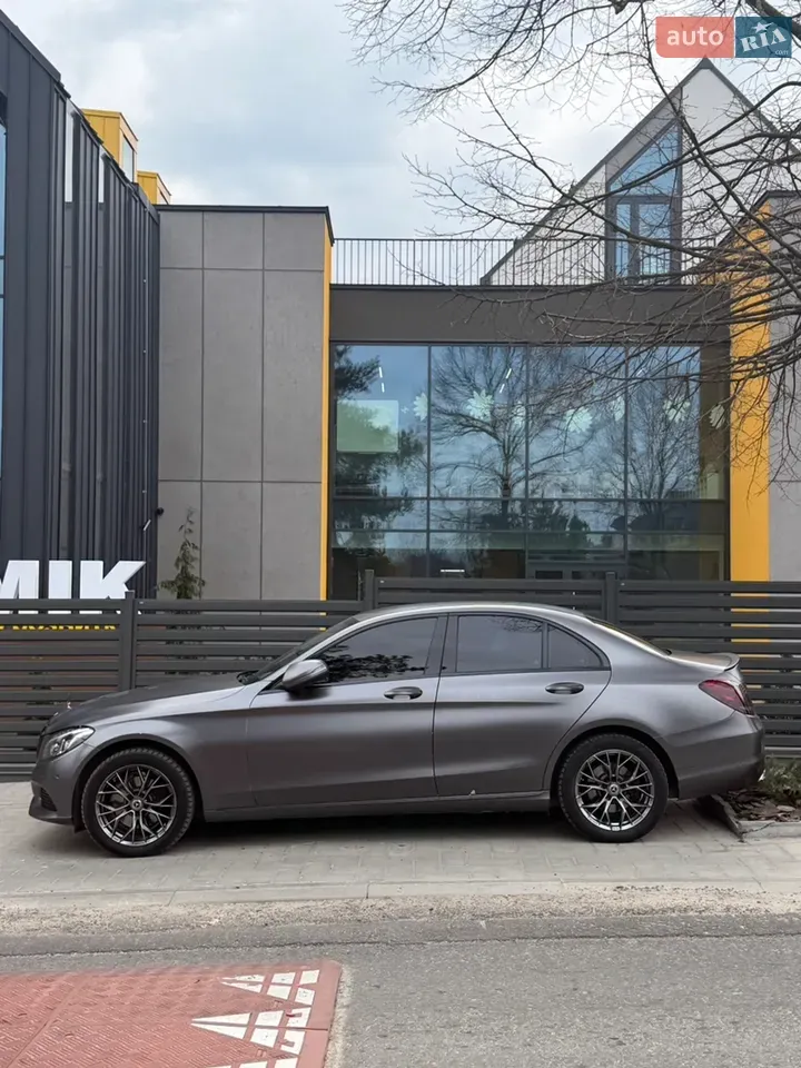 Mercedes-Benz C-Class 2016 photo 4