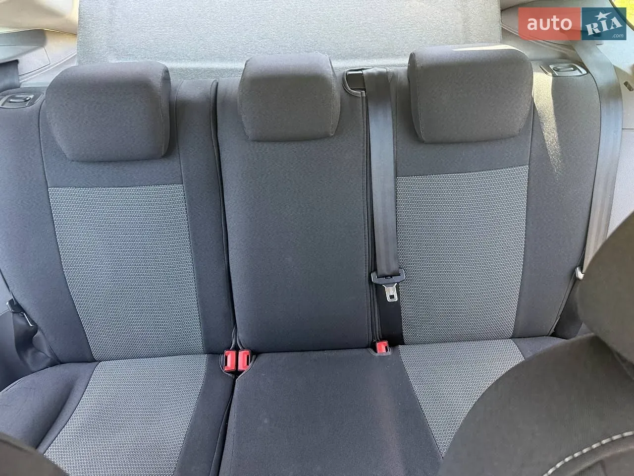 Ford Focus 2010 photo 3