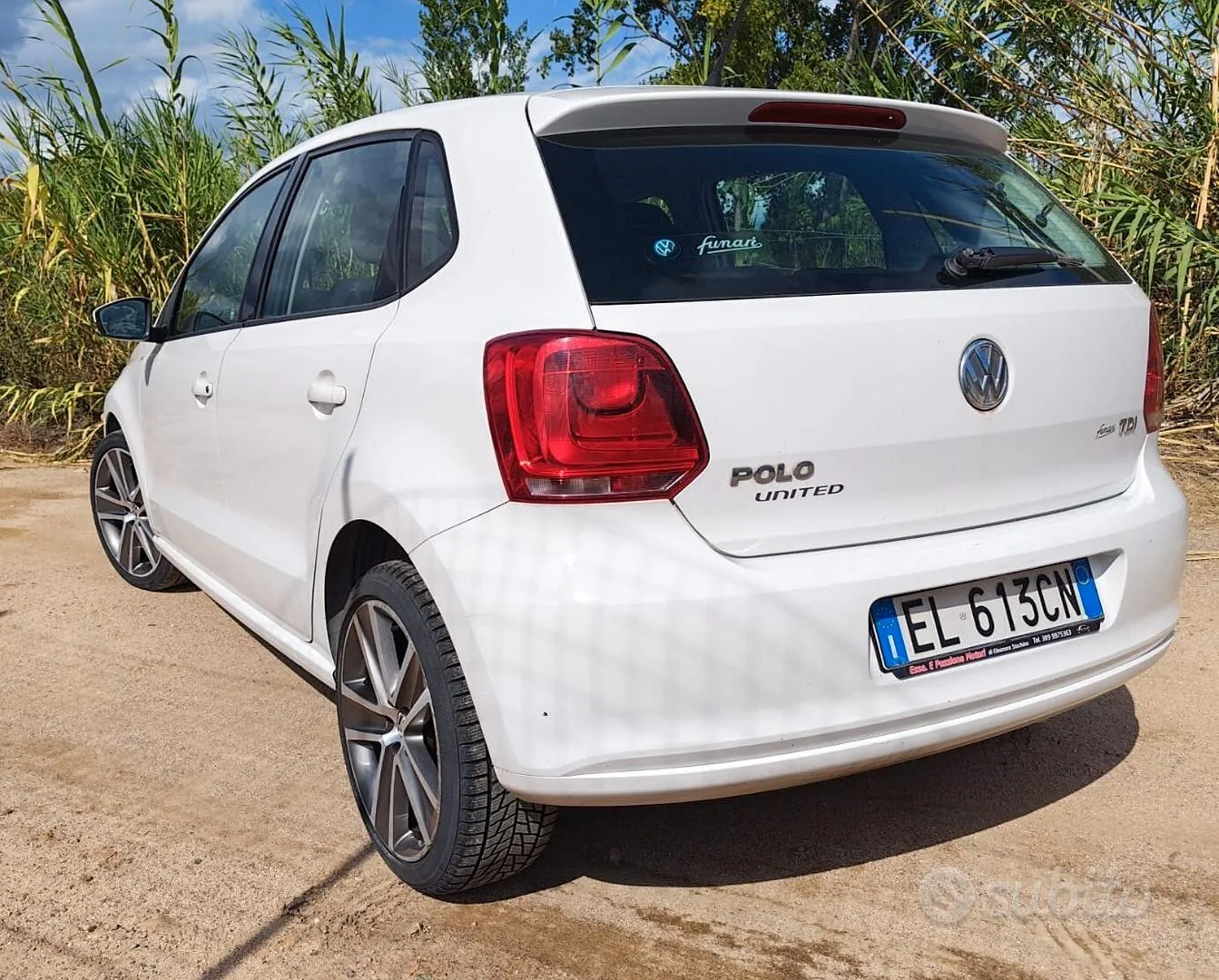 Volkswagen Polo 2012 photo 3