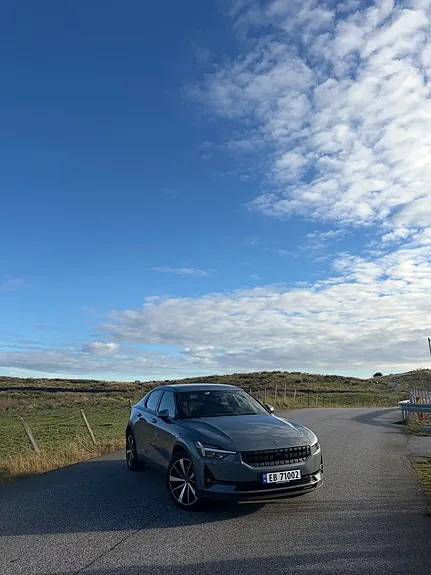 Polestar 2 2021 photo 3