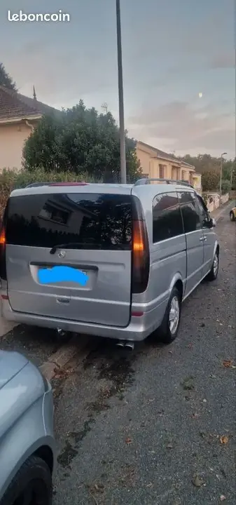 Mercedes-Benz Viano 2004 photo 2