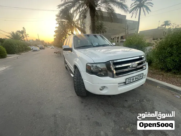 Ford Expedition 2012 photo 3