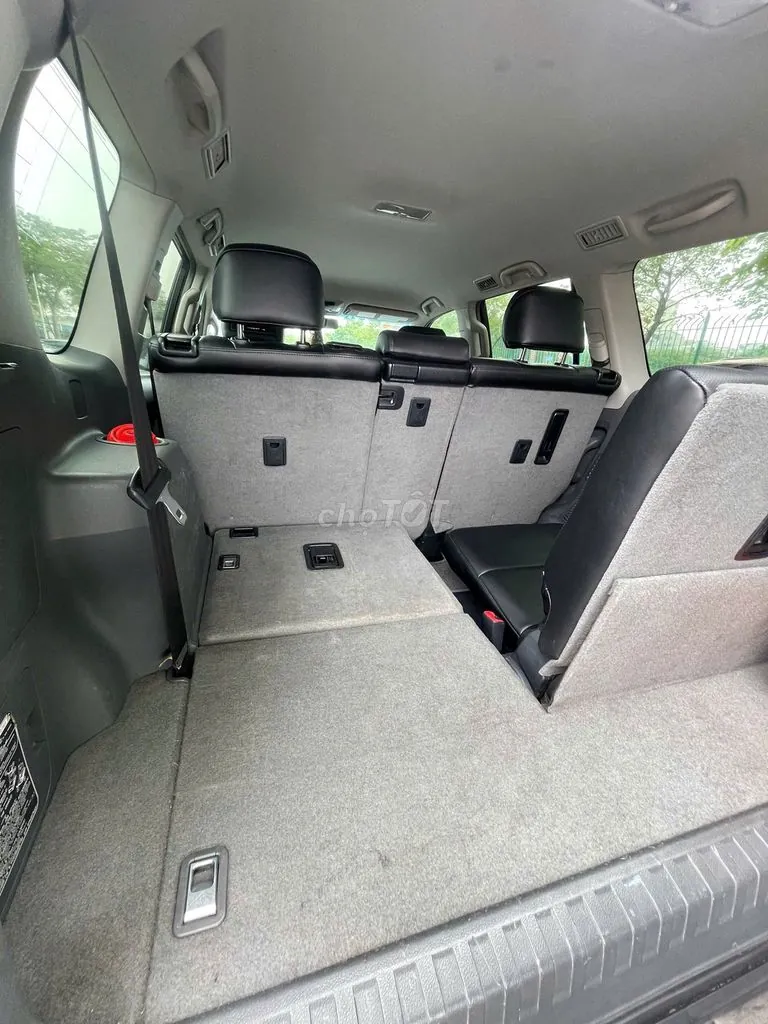 Toyota Land Cruiser Prado 2012 photo 2