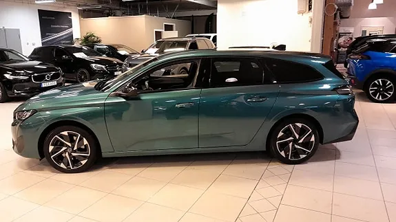 Peugeot 308 Sw 2023 photo 2