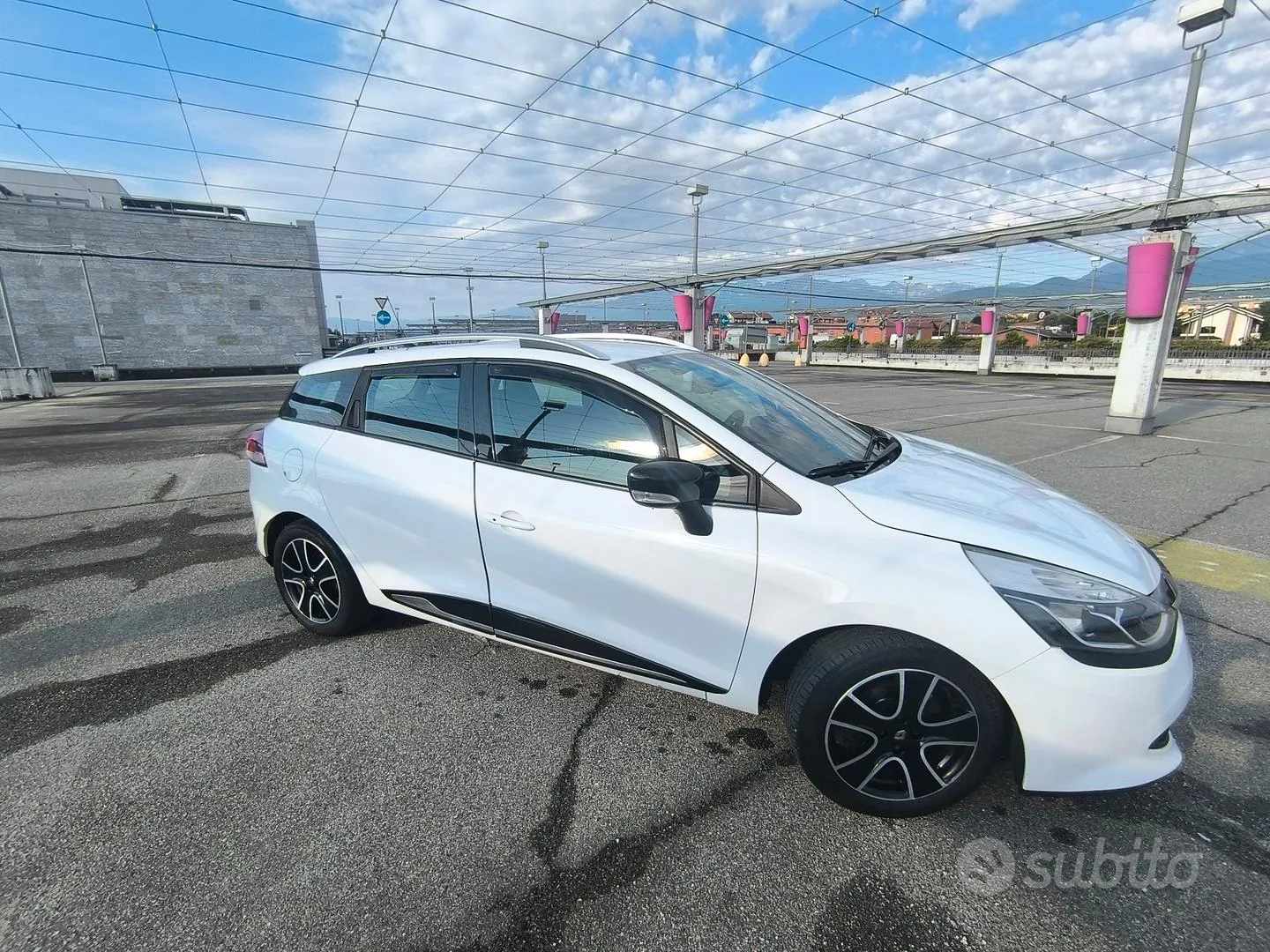 Renault Clio 2013 photo 2