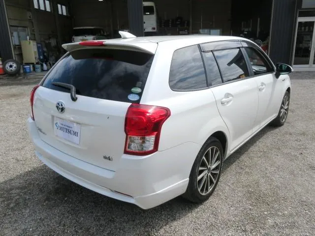 Toyota Corolla Fielder 2014 photo 4