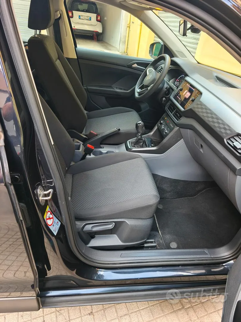 Volkswagen T-Cross 2021 photo 4