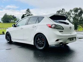 Mazda Axela 2013 photo 4
