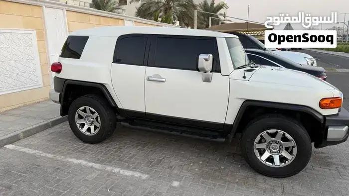 Toyota Fj Cruiser 2023 photo 4