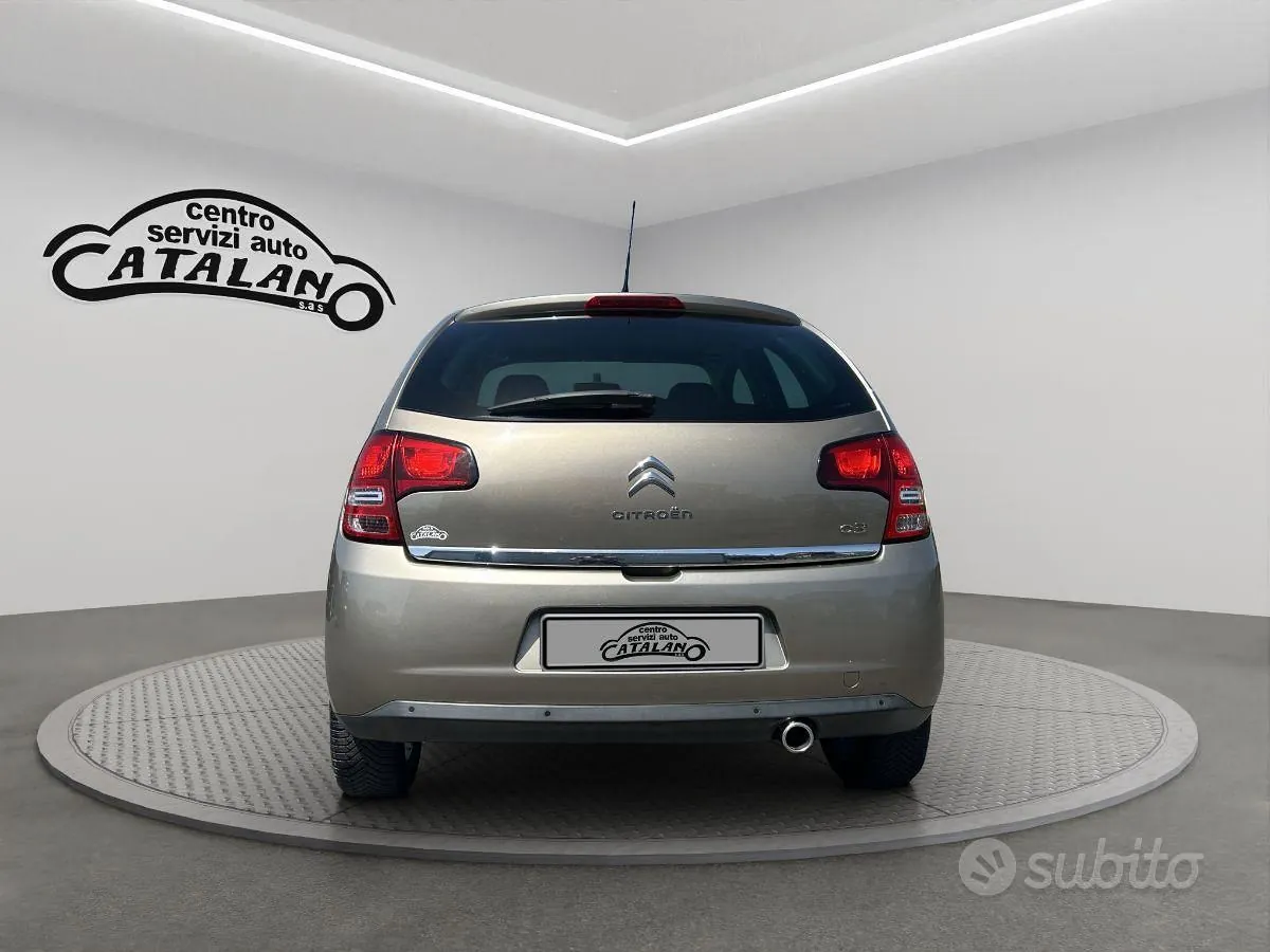 Citroen C3 2011 photo 4