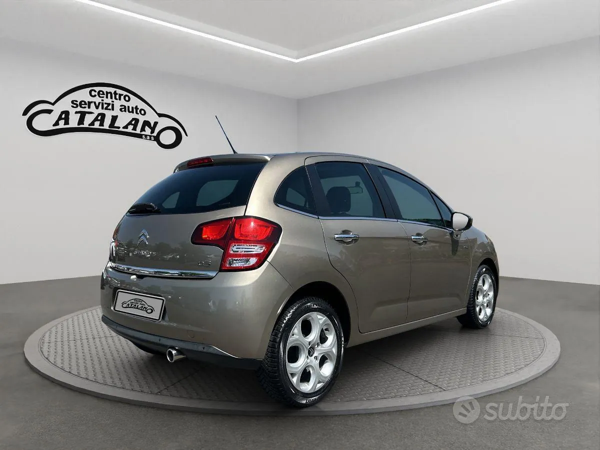 Citroen C3 2011 photo 5