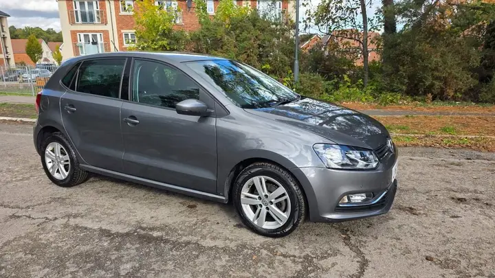 Volkswagen Polo 2017 photo 2