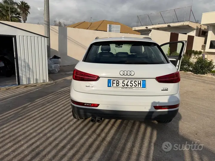Audi Q3 2003 photo 2