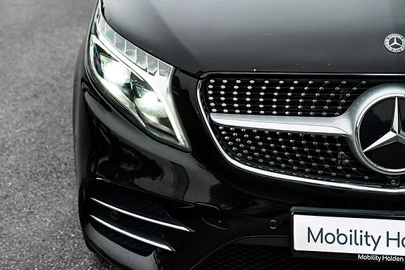 Mercedes-Benz V300 D 2020 photo 2