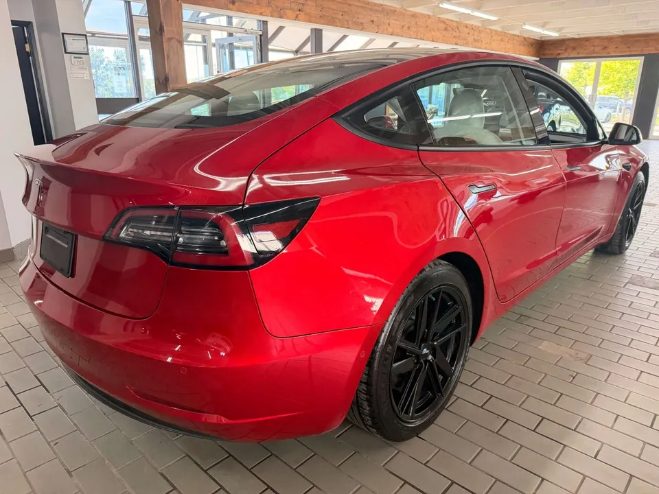 Tesla Model 3 2021 photo 5