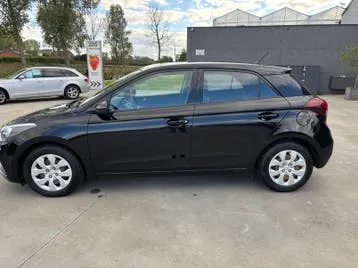 Hyundai I20 2018 photo 2