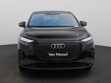 Audi Q4 E-Tron 2023 photo 3