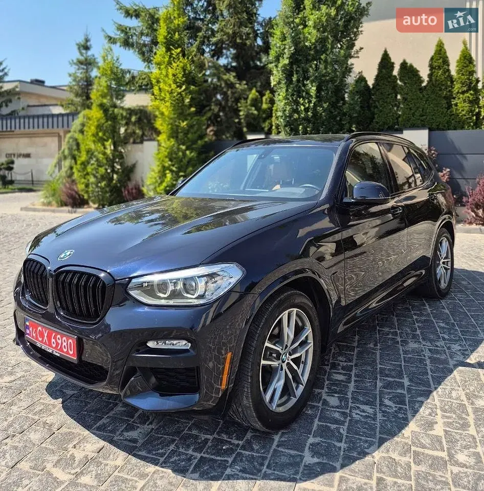 BMW X3 2018 photo 2