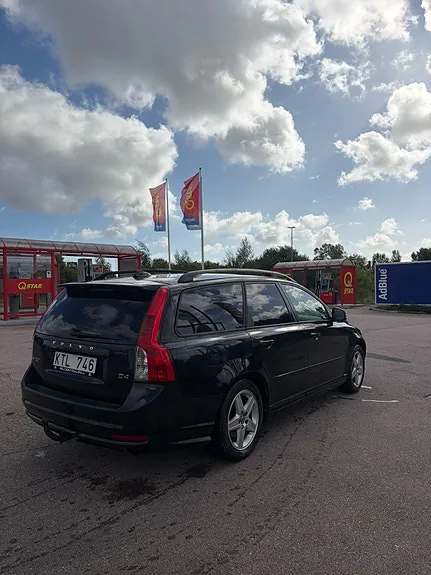 Volvo V50 2011 photo 3
