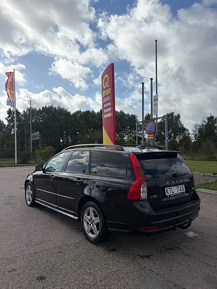 Volvo V50 2011 photo 4