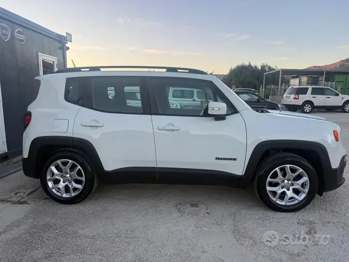 Jeep Renegade 2016 photo 4
