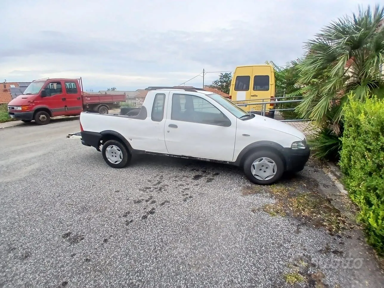 Fiat Strada 2005 photo 5