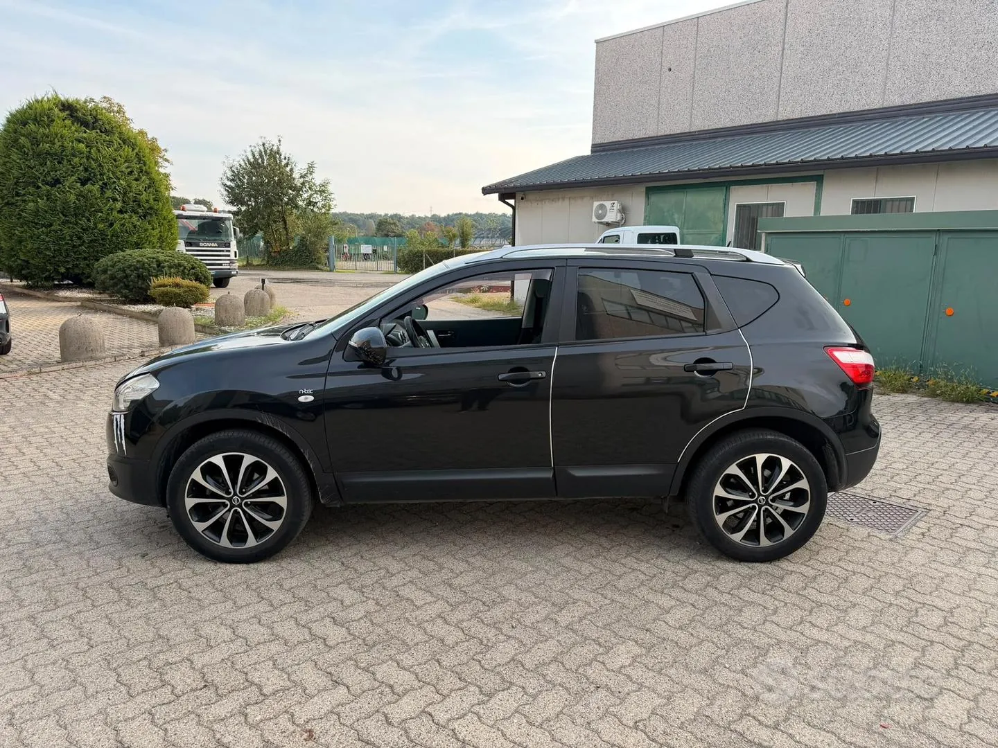 Nissan Qashqai 2011 photo 5