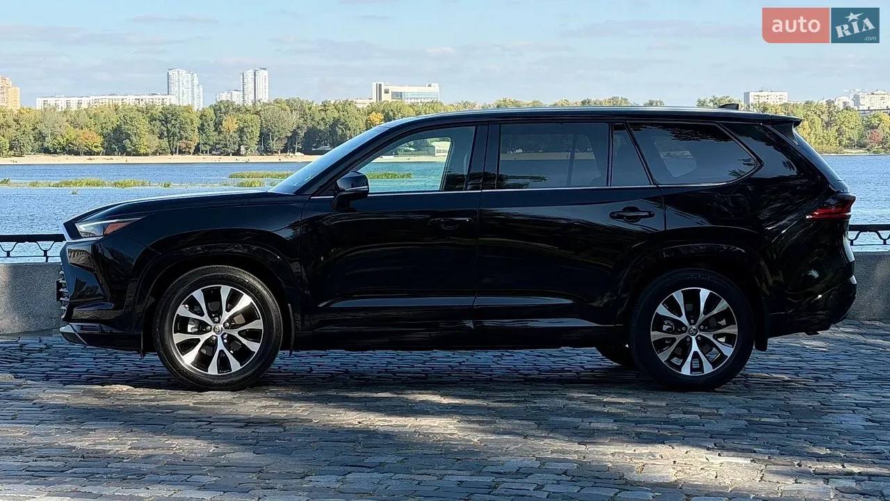 Toyota Grand Highlander 2025 photo 3
