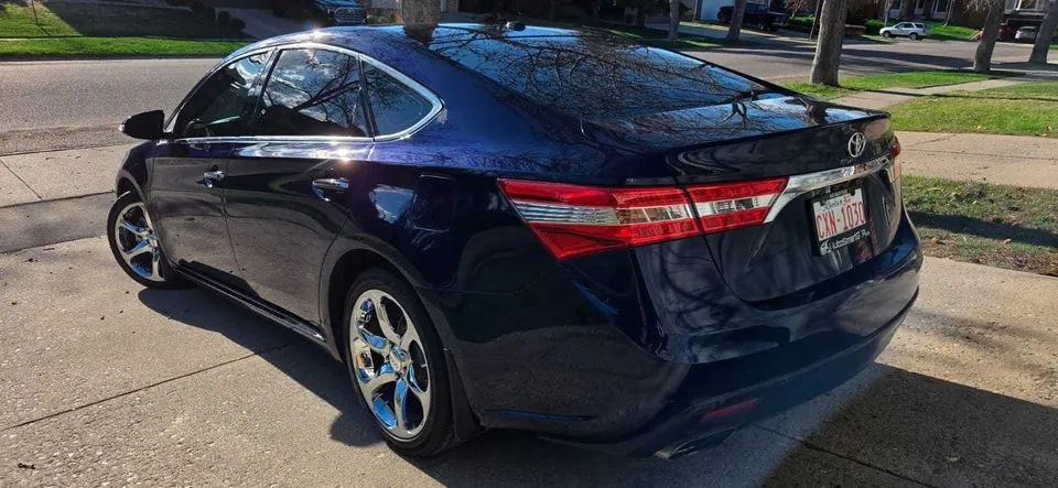 Toyota Avalon 2013 photo 3