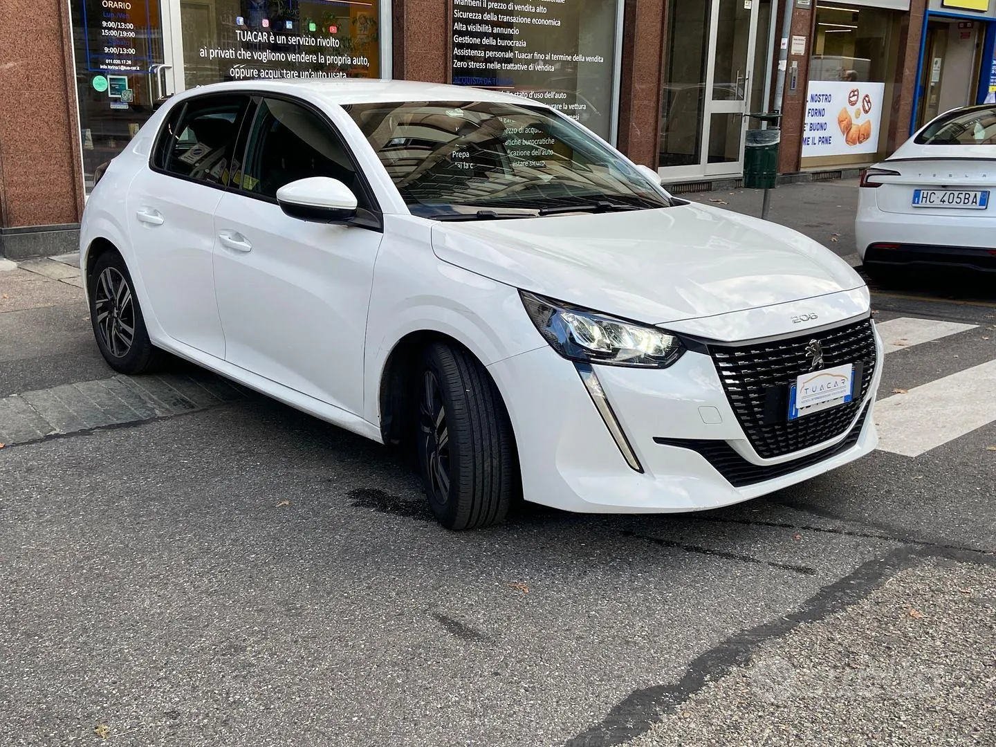 Peugeot 208 2021 photo 3
