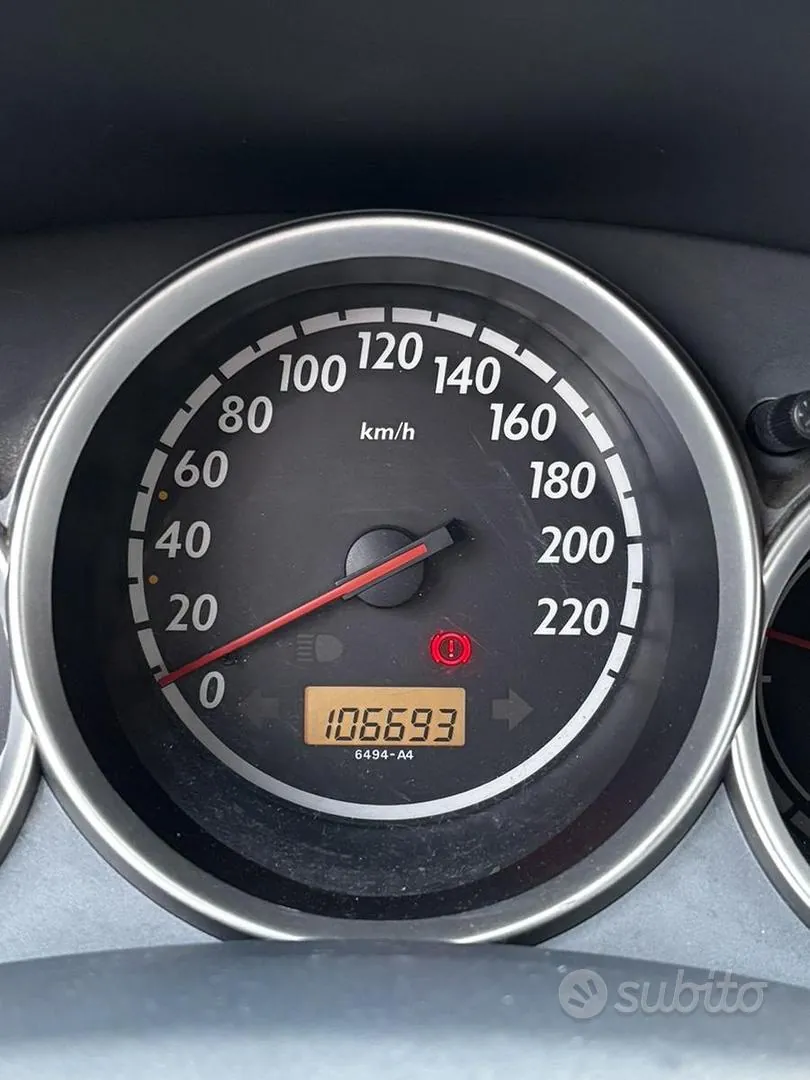 Honda Jazz 2004 photo 3