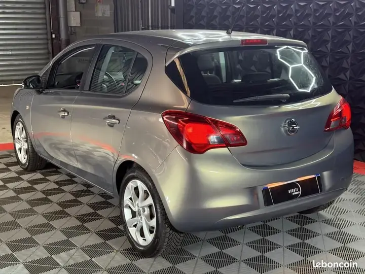 Opel Corsa 2015 photo 2