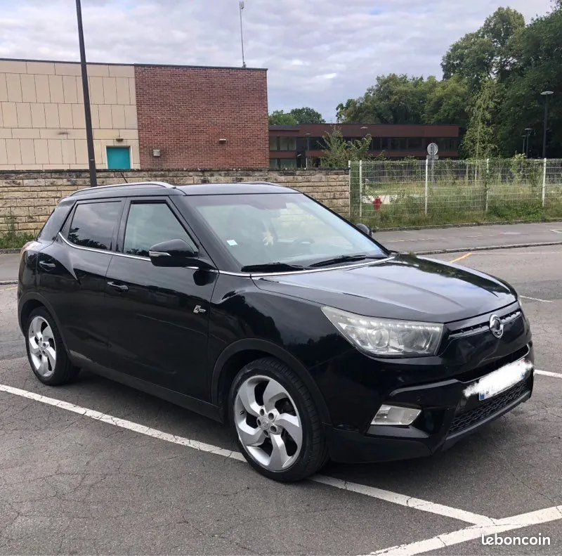 KG Mobility Tivoli