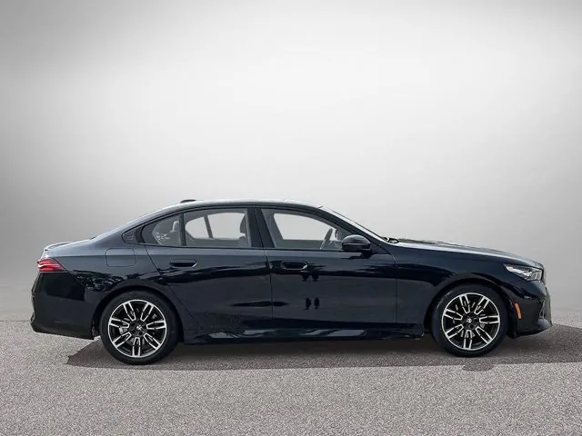 BMW 5 Series 2026 photo 4