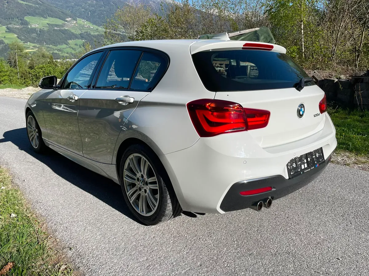 BMW 1 Series 2017 photo 2