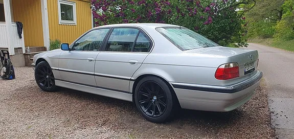 BMW 728I 1999 photo 3