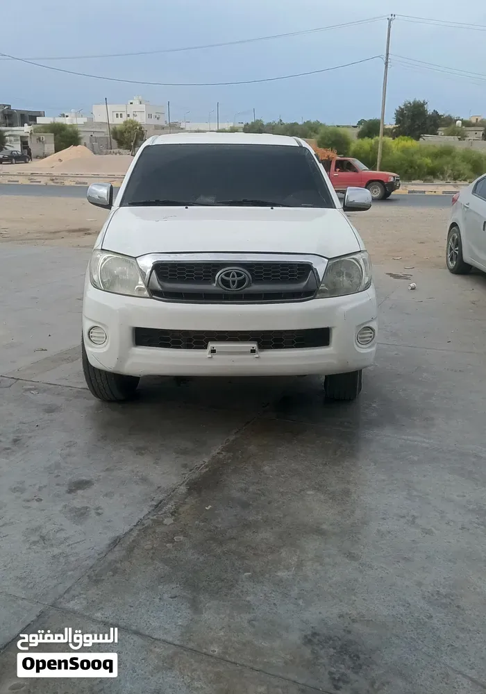 Toyota Hilux 2012 photo 3