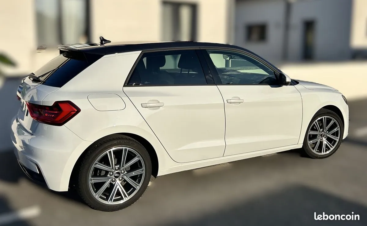 Audi A1 2022 photo 2