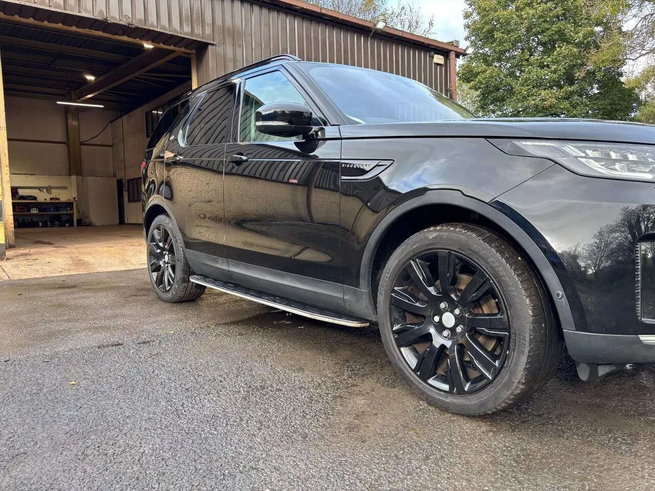 Land Rover Discovery 2016 photo 3