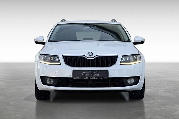 Skoda Octavia 2015 photo 2