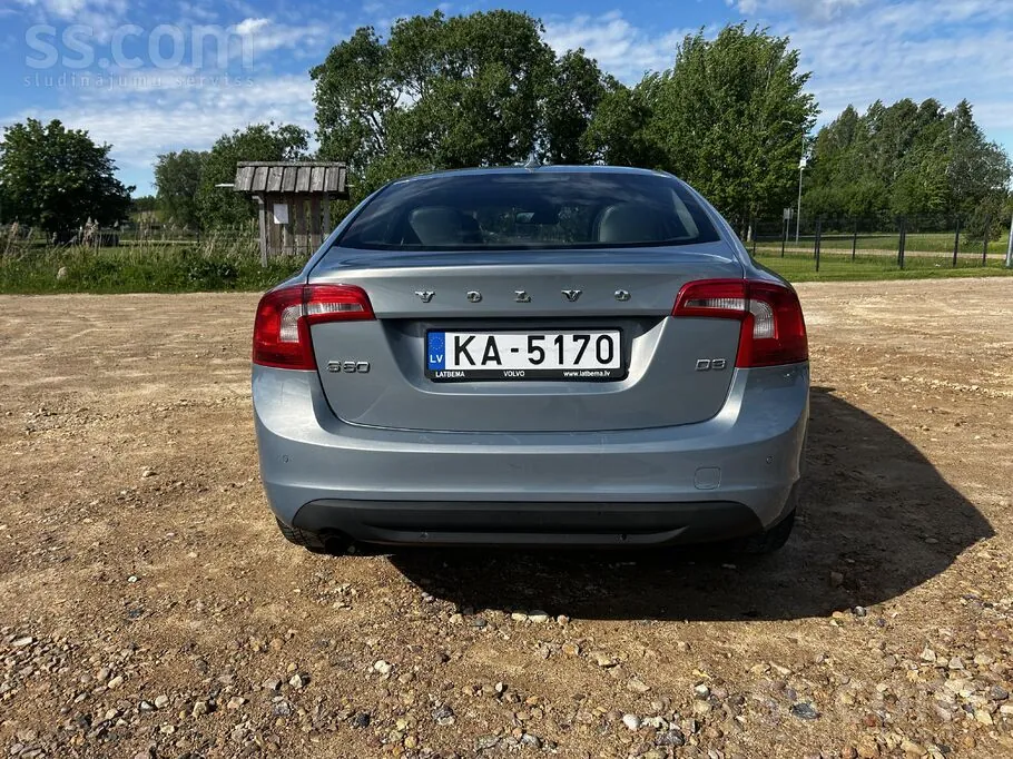 Volvo S60 2010 photo 5