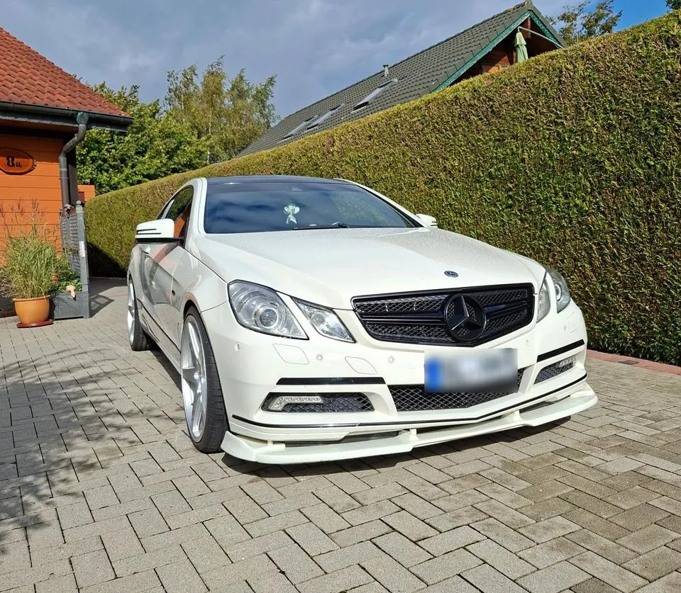 Mercedes-Benz E 250 Coupé